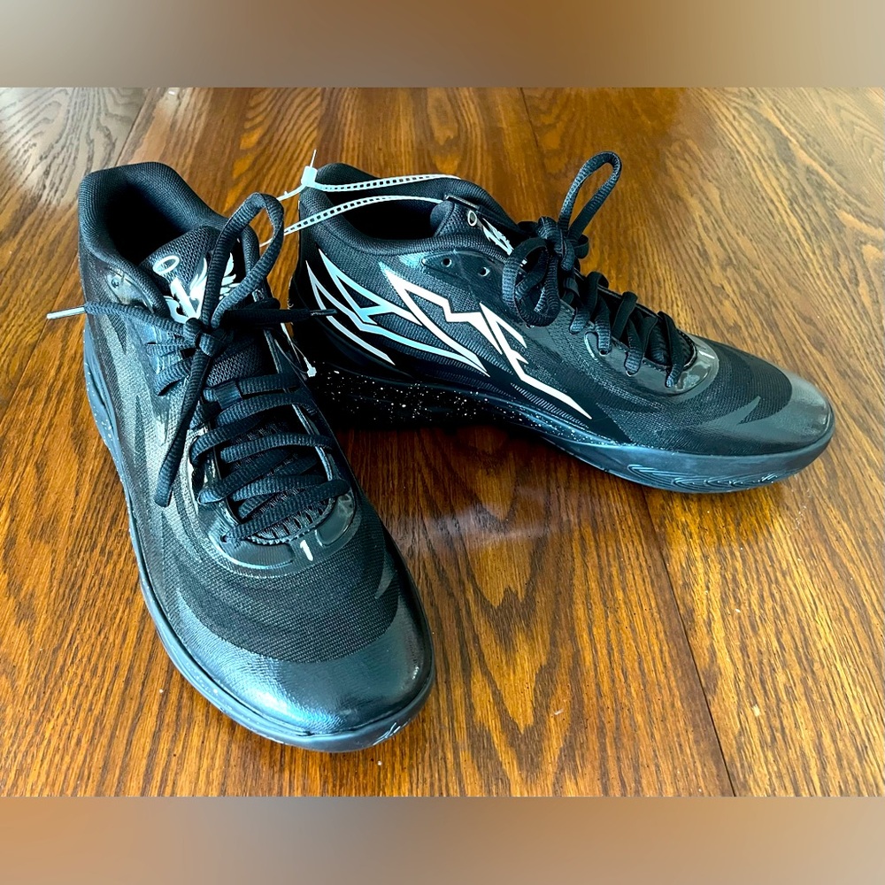 PUMA MELO MB.02 OREO Black / White LaMelo Ball - Men Size 10 - NEW without Box